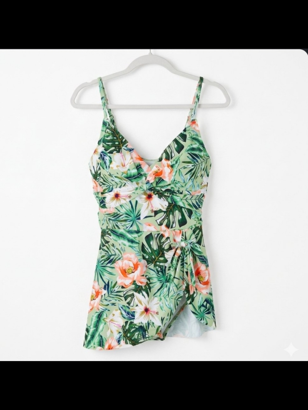 Floral Wrap Green Tropical Tank Top